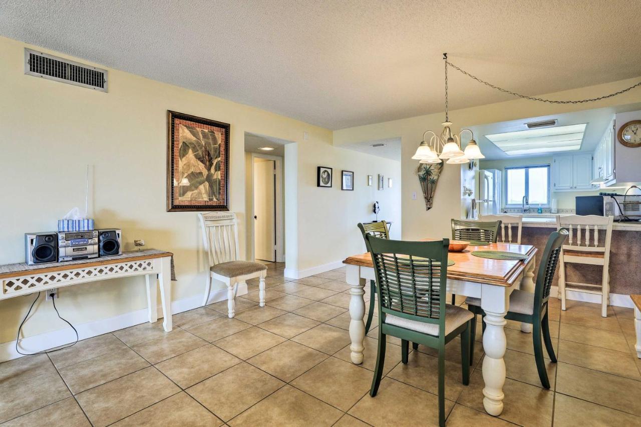 Oceanfront Cocoa Beach Condo With View Walk To Pier Екстериор снимка